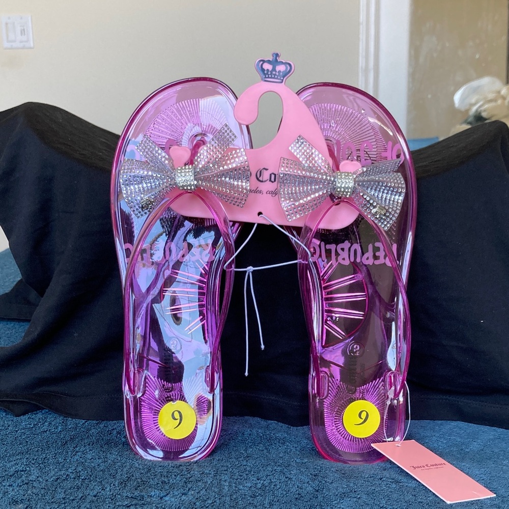 Juicy Couture Bright Pink Bow Spain Jelly Sandals flip flops size 9